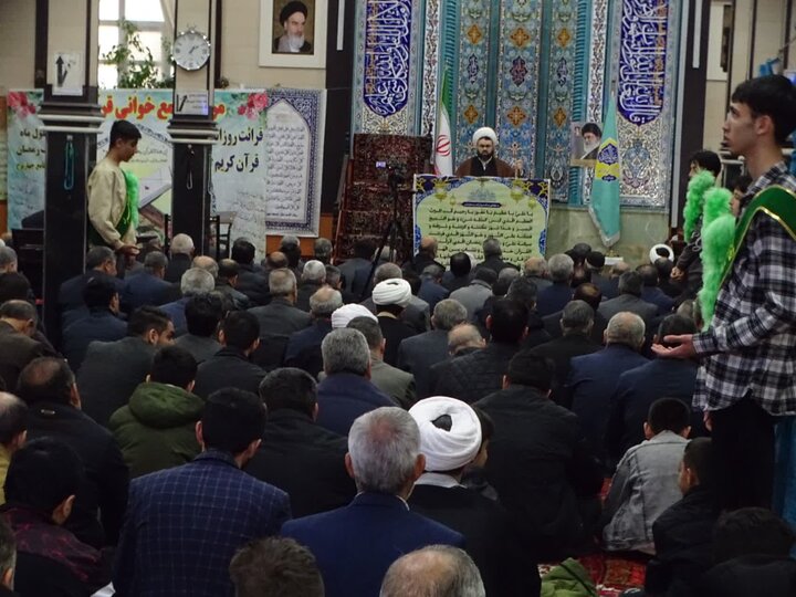 تصاویر/ آیین عبادی سیاسی نماز جمعه چهاربرج