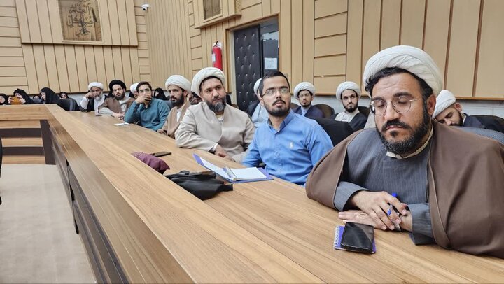 برگزاری دوره توانمندسازی مبلغین مدارس در یزد