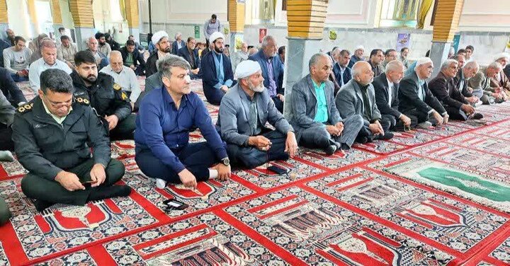 تصاویر/ برگزاری نماز جمعه در شهرستان لومار