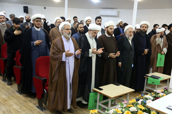 تصاویر/ نشست هم اندیشی جهادگران حوزوی