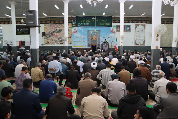 تصاویر/ نماز جمعه محمدآباد و حومه شرقی یزد