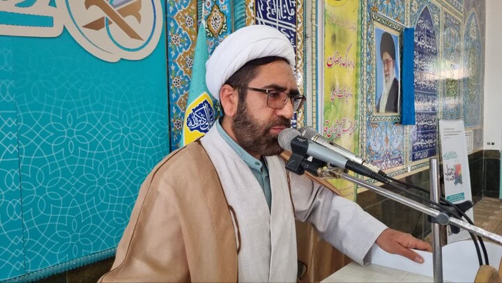 تصاویر| نماز جمعه عبادی و سیاسی سربیشه
