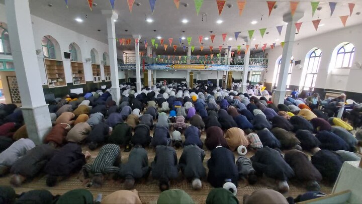تصاویر| نماز جمعه عبادی و سیاسی سربیشه