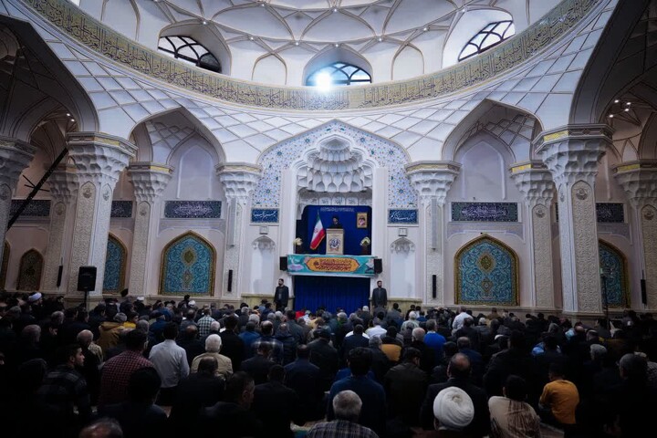 تصاویر/ اقامه نماز جمعه اردبیل