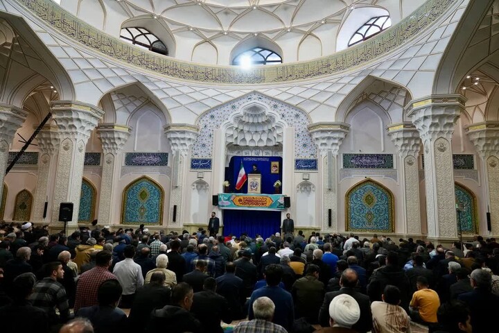 تصاویر/ اقامه نماز جمعه اردبیل