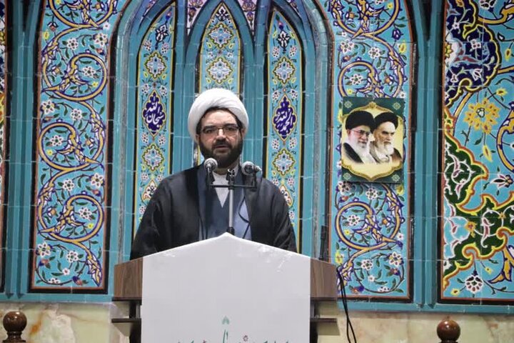تصاویر/ اقامه نماز جمعه شهرستان قروه