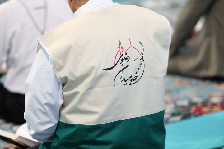 تصاویر/ آیین ترتیل خوانی قرآن کریم در امامزاده سید جعفر(ع) محمد استان یزد