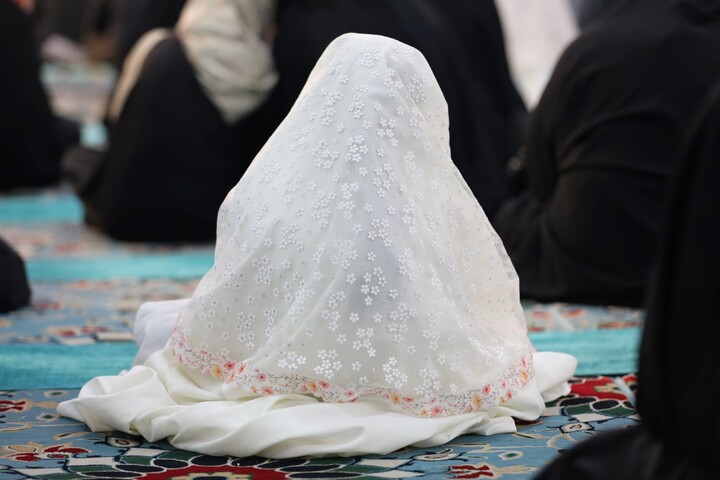 تصاویر/ آیین ترتیل خوانی قرآن کریم در امامزاده سید جعفر(ع) محمد استان یزد