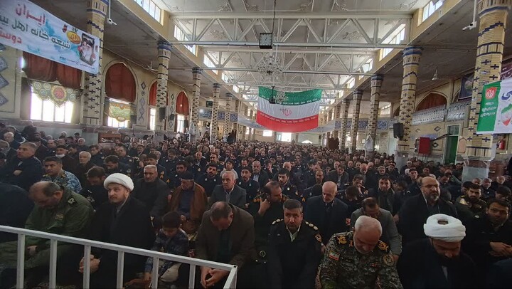 تصاویر / اقامه نماز جمعه در شهرستان های استان همدان