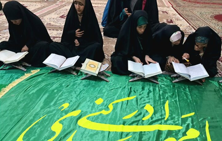 تصاویر/ نهمین روز ترتیل‌خوانی دختران دوراهک در ماه مبارک رمضان