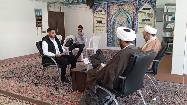 تصاویر/ برگزاری جلسات دفاع تحقیقات پایانی سطح دو تفسیر و علوم قرآنی در مؤسسه امام صادق(ع) کرمان