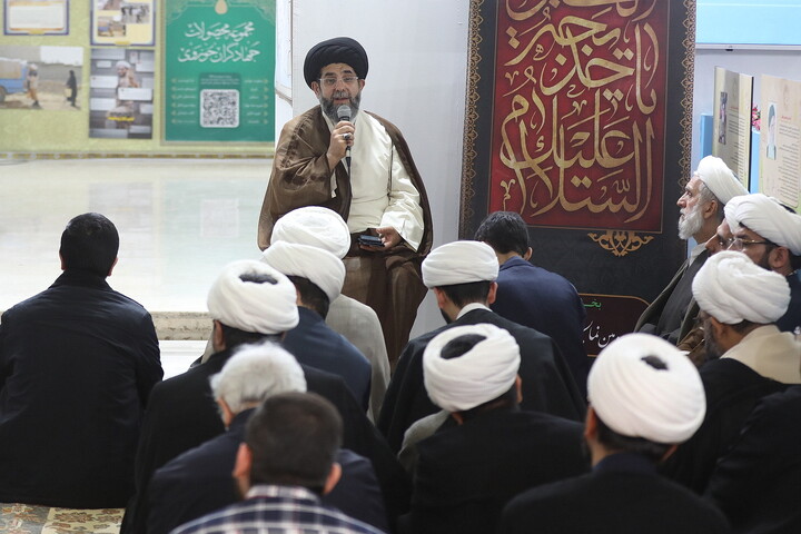 تصاویر/ مراسم برزگداشت سالروز رحلت حضرت خدیجه(س) و یادبود بانوان طلبه شهیده