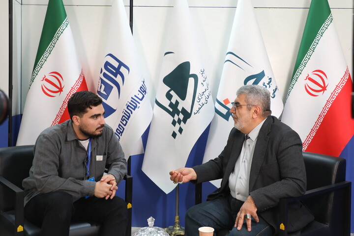 تصاویر/حال و هوای هفتمین روز سی و سومین نمایشگاه بین المللی قرآن کریم