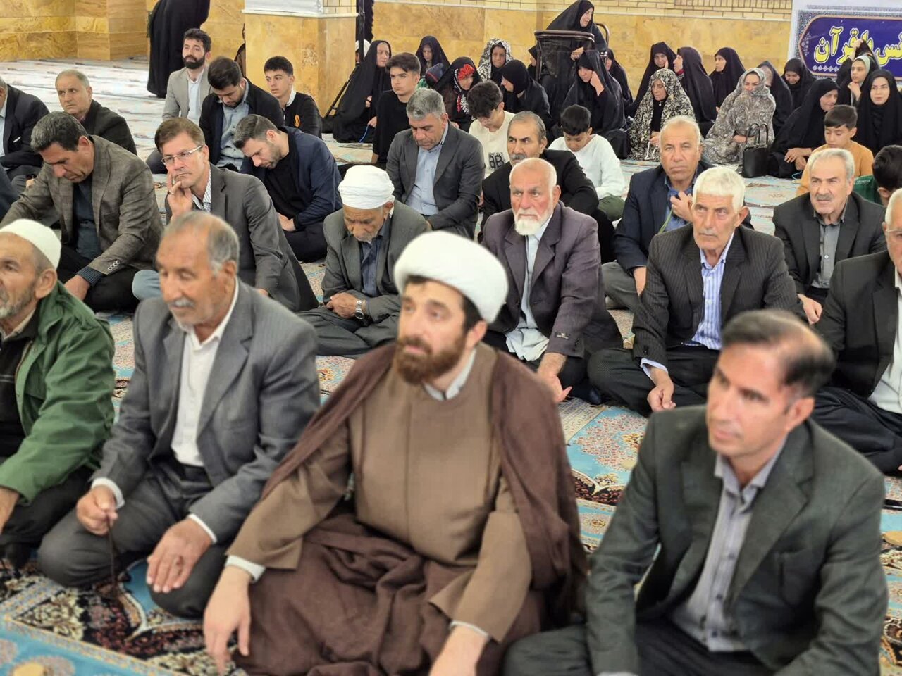 تصاویر/مراسم آئین وحدت بخش نمازجمعه در شهرستان چوار