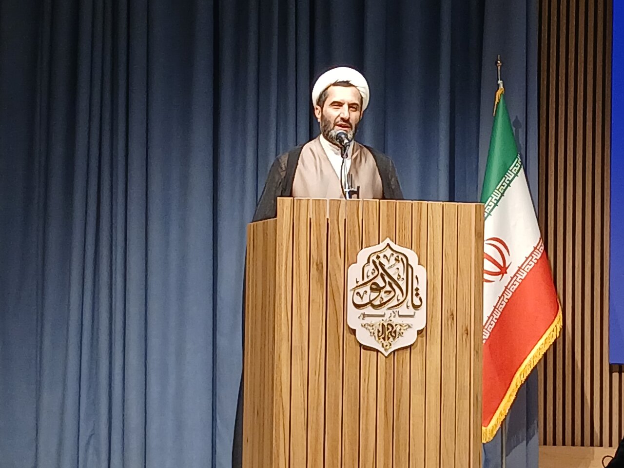 بانوگوهرشاد الگویی از ایمان، ایثار و وقف ماندگار است