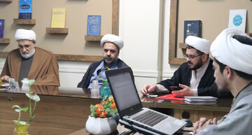تشکیل جلسه هیئت‌مدیره انجمن علمی زبان و ادبیات عربی حوزه علمیه خراسان