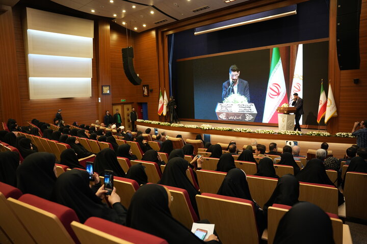 تصاویر / برگزاری هشتمین آیین نکوداشت مقام و منزلت حضرت خدیجه کبری سلام الله علیها