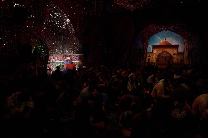تصاویر/ مراسم روضه‌خوانی و مناجات‌خوانی در امامزاده صالح(ع)