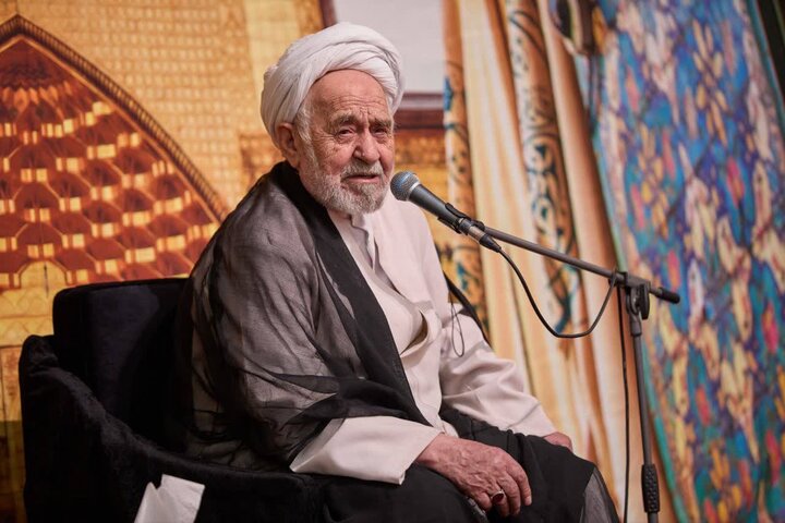 تصاویر/ مراسم روضه‌خوانی و مناجات‌خوانی در امامزاده صالح(ع)