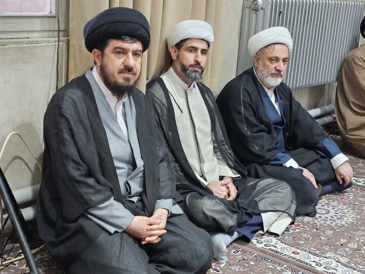 نشست نماینده ولی‌فقیه در کردستان با مبلغین اعزامی ماه مبارک رمضان کامیاران

