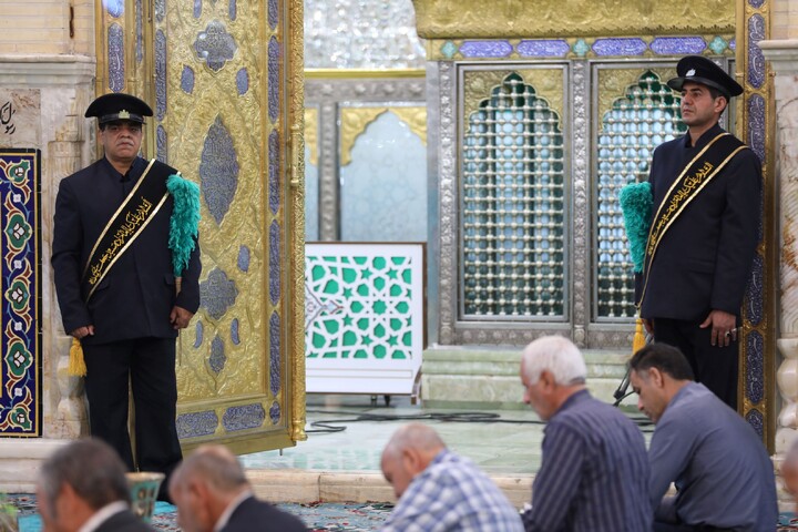 تصاویر/ آیین ترتیل خوانی قرآن کریم در امامزاده سید جعفر(ع) محمد استان یزد