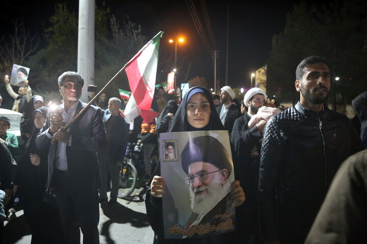 تصاویر/ اجتماع لبیک یا خامنه ای