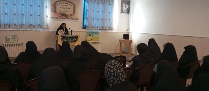 تصاویر/ مراسم گرامیداشت وفات حضرت خدیجه(س) در مدرسه علمیه الزهرا(س) شهربابک