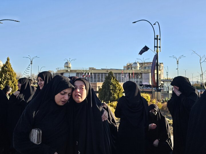 عزاداری مردم همدان برای رهبر شهید انقلاب