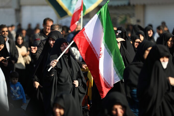 تصاویر | تجمع سوگوارن رهبر شهید انقلاب در استان یزد