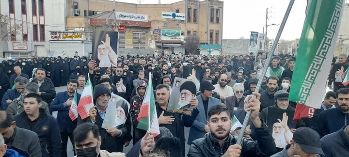 عزاداری مردم ایلام در پی شهادت امام خامنه ای