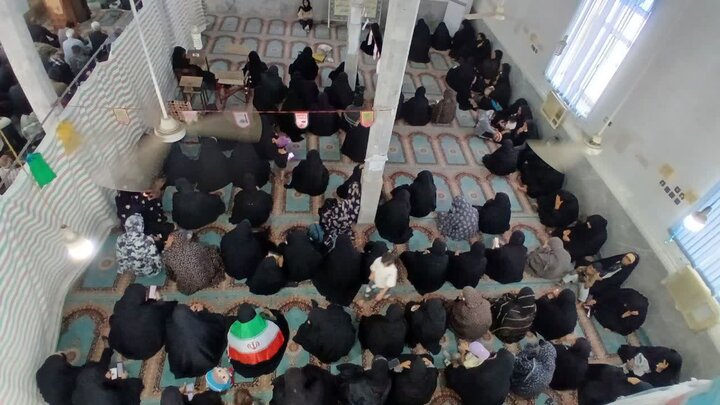 تصاویر/ تجمع مردم نودژ در عزای رهبر شهید