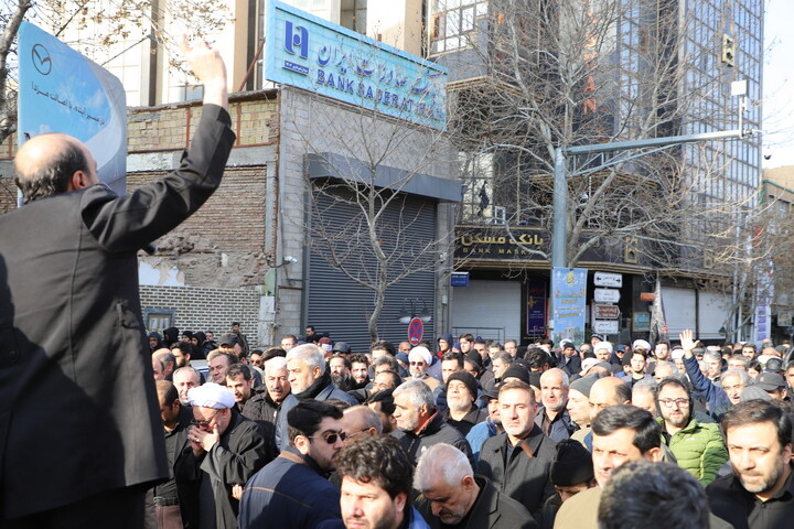 تصاویر / سوگواری مردم تبریز در پی شهادت رهبر انقلاب