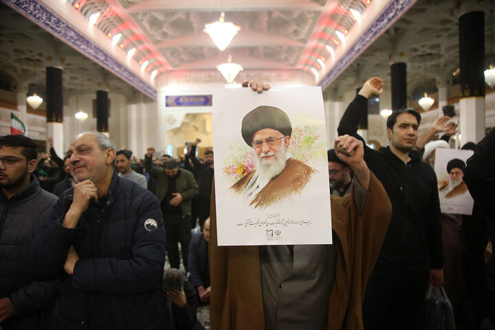 برپایی مراسم سوگواری رهبر شهید انقلاب در حرم بانوی کرامت