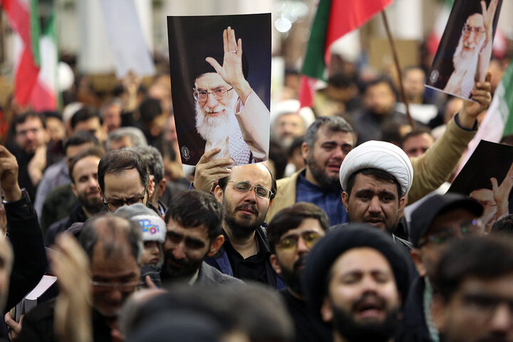 برپایی مراسم سوگواری رهبر شهید انقلاب در حرم بانوی کرامت