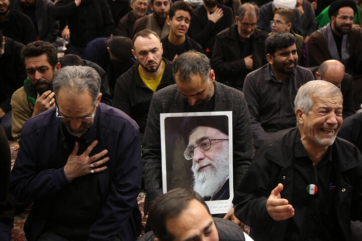برپایی مراسم سوگواری رهبر شهید انقلاب در حرم بانوی کرامت