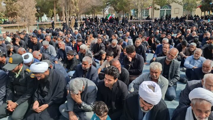 تصاویر/ تجمع مردم کشکوئیه در عزای قائد امت