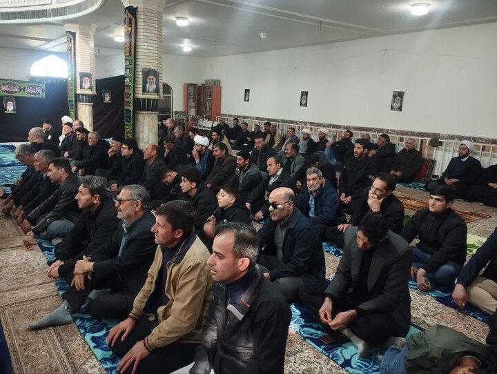 تصاویر |  مراسم عزاداری شهادت رهبر انقلاب اسلامی در شهرستان لیلان