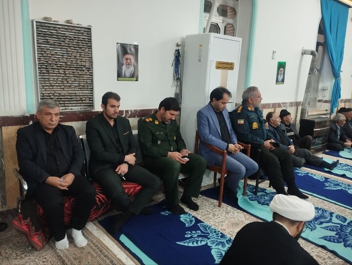 تصاویر |  مراسم عزاداری شهادت رهبر انقلاب اسلامی در شهرستان لیلان
