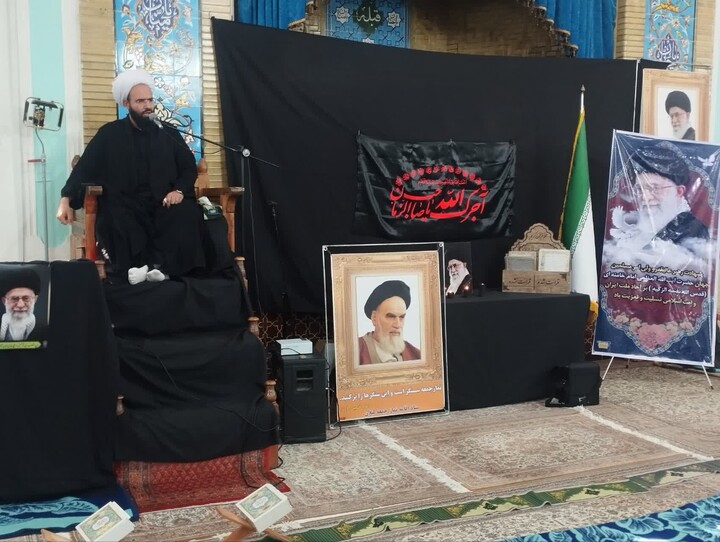 تصاویر |  مراسم عزاداری شهادت رهبر انقلاب اسلامی در شهرستان لیلان