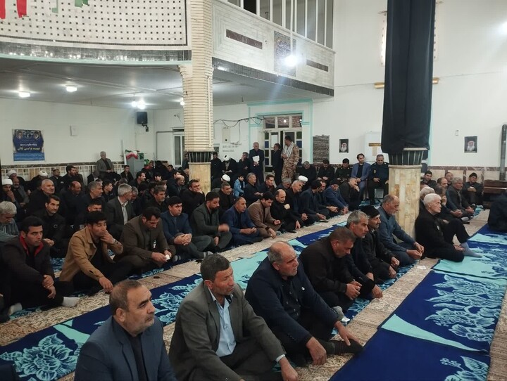 تصاویر |  مراسم عزاداری شهادت رهبر انقلاب اسلامی در شهرستان لیلان
