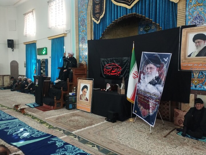 تصاویر |  مراسم عزاداری شهادت رهبر انقلاب اسلامی در شهرستان لیلان