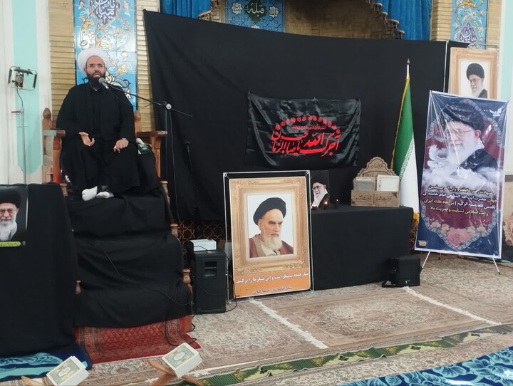 تصاویر |  مراسم عزاداری شهادت رهبر انقلاب اسلامی در شهرستان لیلان