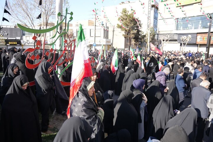 اجتماع دشمن شکن مردم شهرستان فردیس در عزای شهادت رهبر معظم انقلاب