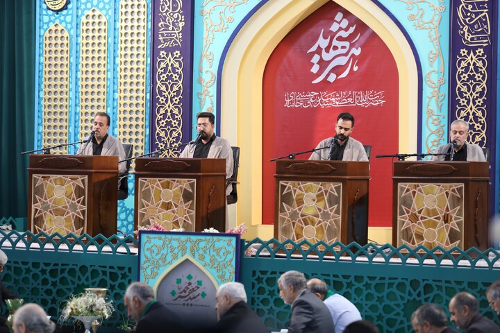 تصاویر/ آیین ترتیل خوانی قرآن کریم در امامزاده سید جعفر(ع) محمد استان یزد