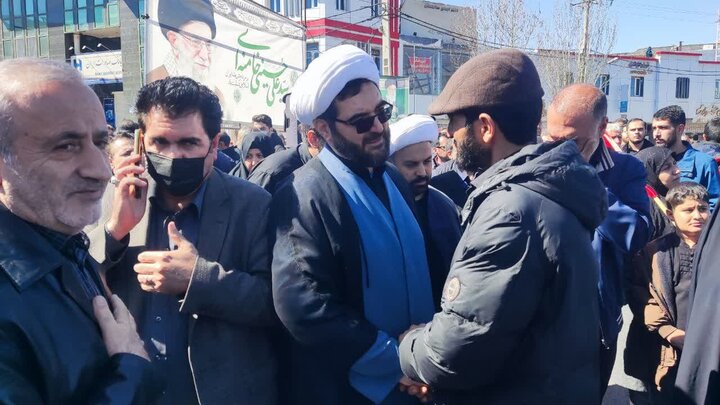 تصاویر/مراسم عزاداری شهادت رهبر فرزانه انقلاب و تشییع پیکر شهدای قروه