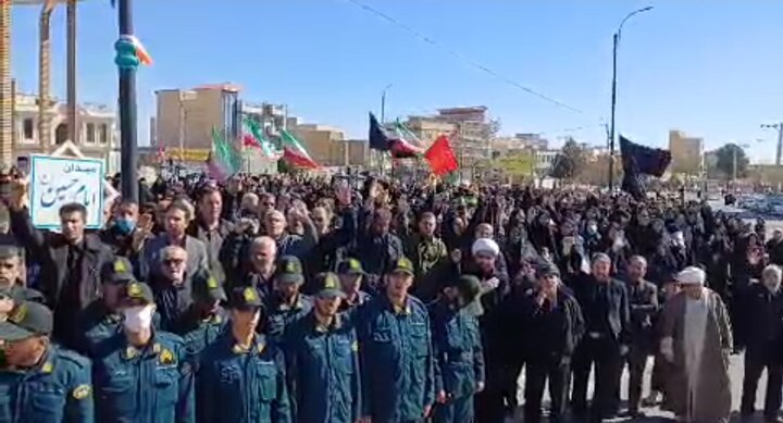 تصاویر/ اجتماع مردم شهرستان زرندیه در سوگ رهبر شهید انقلاب