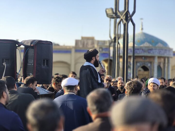تجمع عاشورایی مردم سوگوار شهرستان نائین