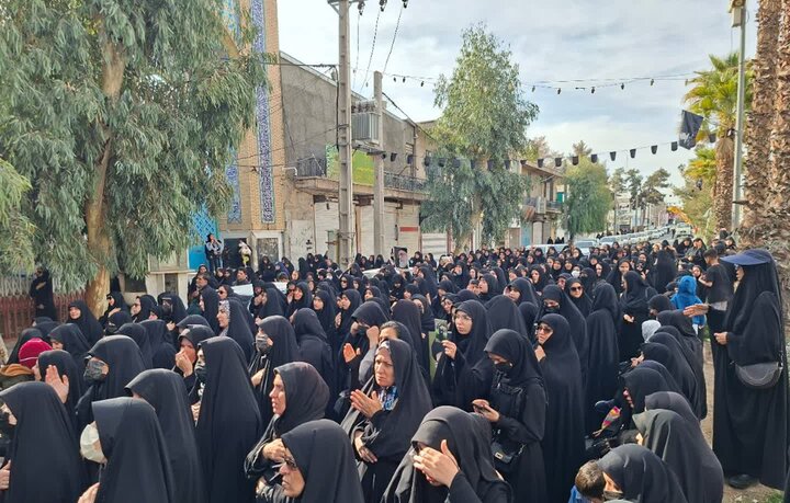 خروش مردم ولایتمدار زاهدان در پی شهادت رهبر معظم انقلاب اسلامی