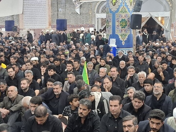 تصاویر:بزرگداشت پرشور عزاداری شهادت رهبرمعظم انقلاب درکاشان