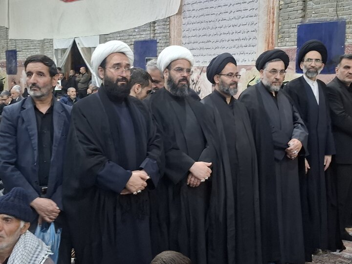 تصاویر:بزرگداشت پرشور عزاداری شهادت رهبرمعظم انقلاب درکاشان